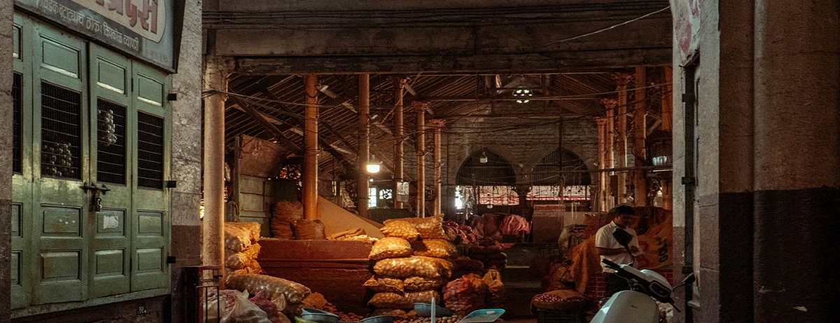 Retail shop interior funded through business acquisition loans